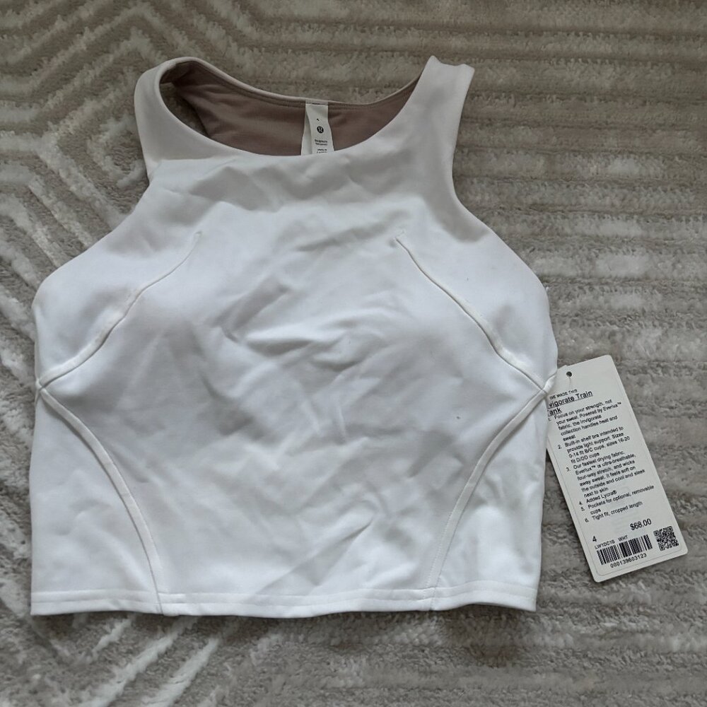 Lululemon Invigorate Train Tank Size 4 NWT